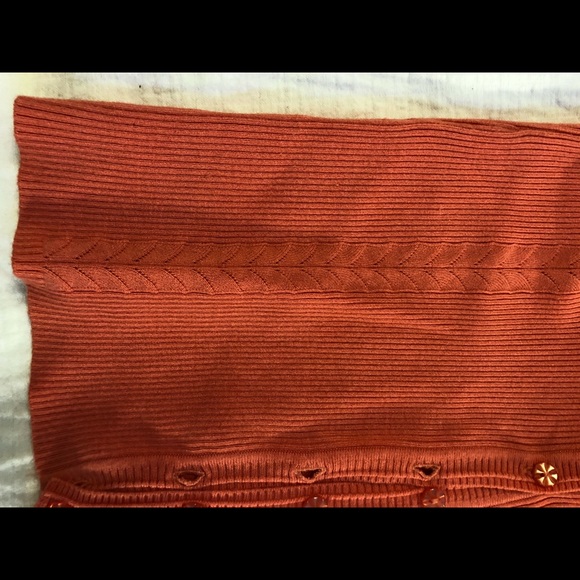 Sweater - Picture 4 of 5